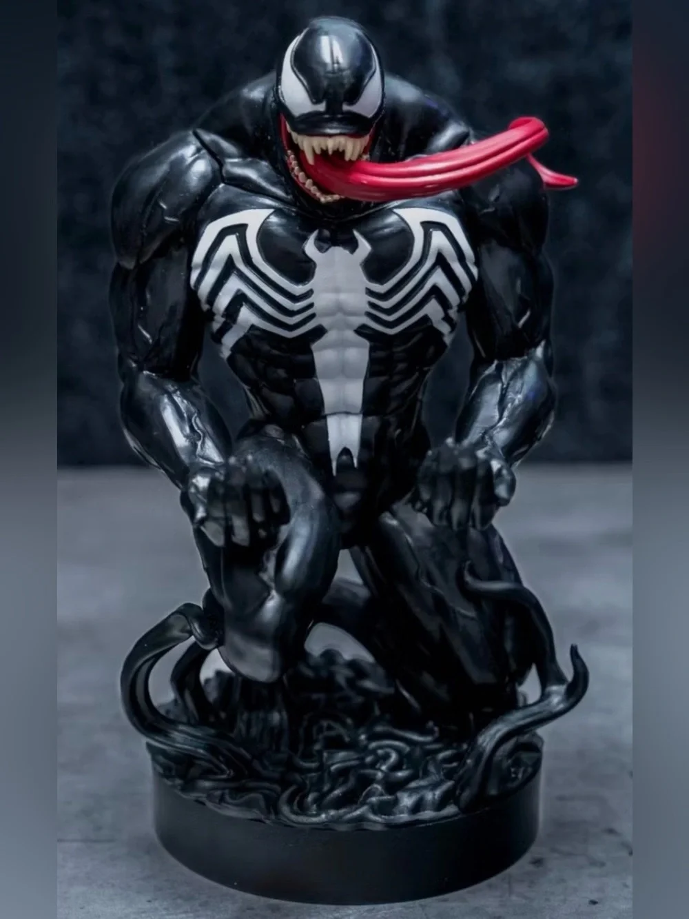 Marvel Venom Cable Guy Phone & Controller Holder